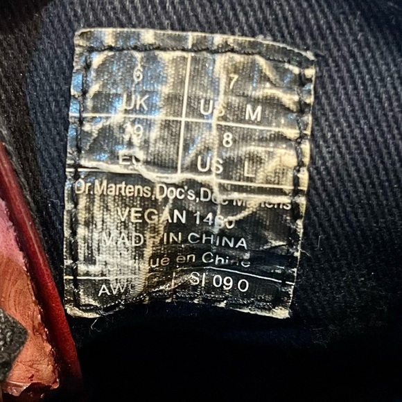 Dr. Martens Burgundy Vegan 1460 Boots - Size 8L/7M - Picture 5 of 7